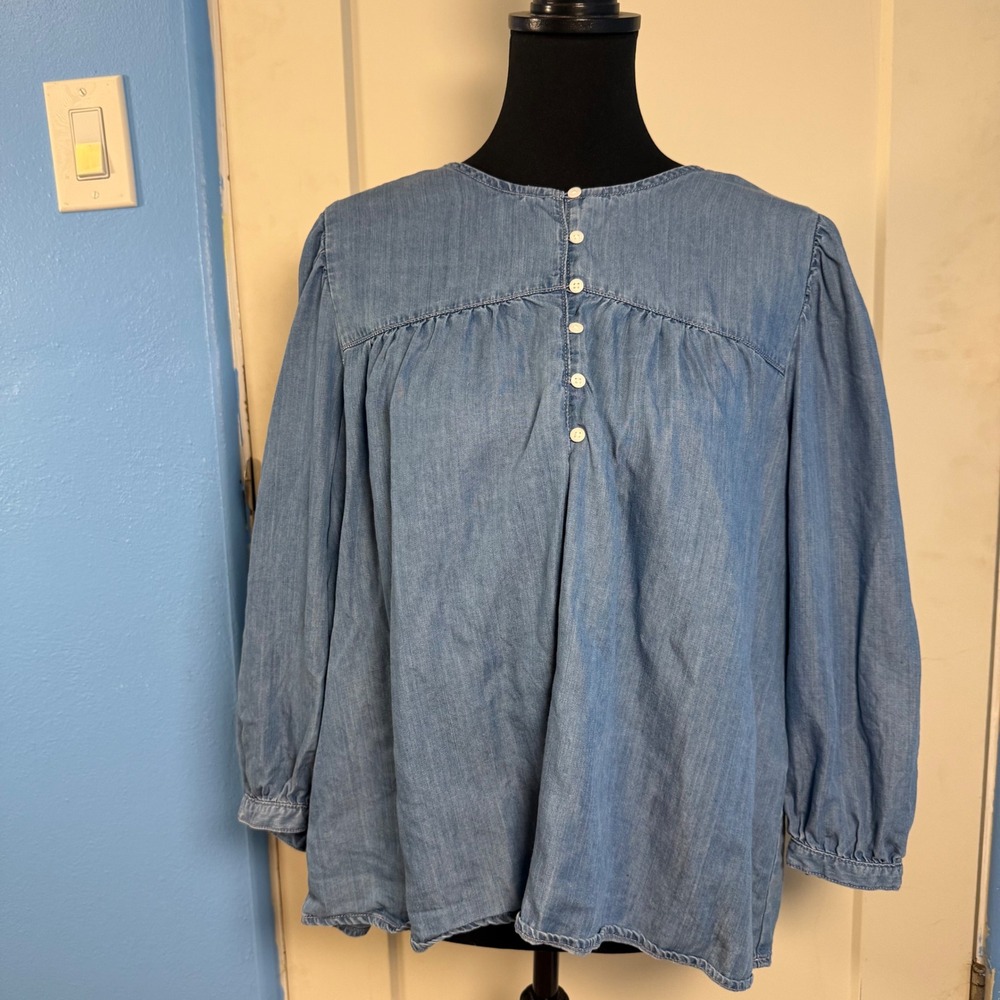 Levis Womens XL Denim Babydoll Blouse Light Wash Button Front Peasant Top Boho